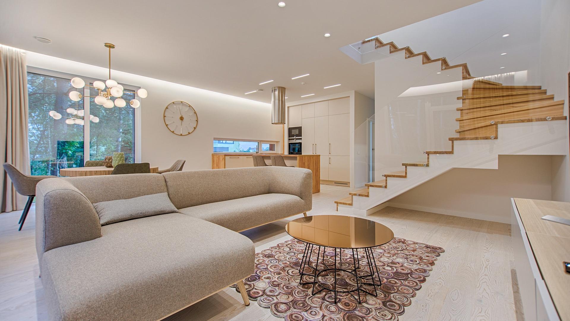 A room is not a room without natural light
